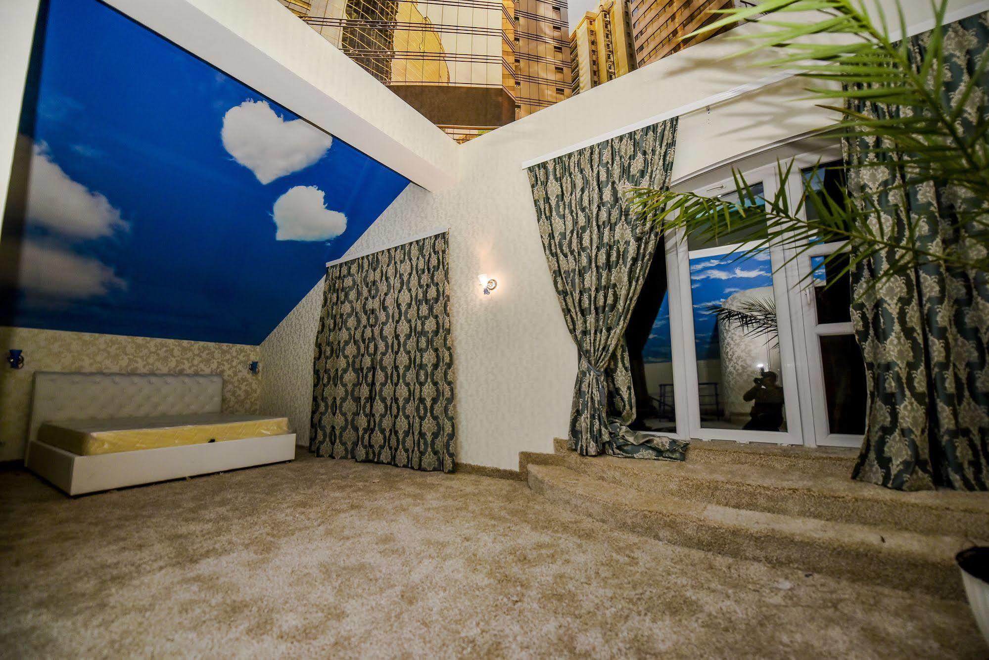 Mesogios Hotel คีชีเนา ภายนอก รูปภาพ